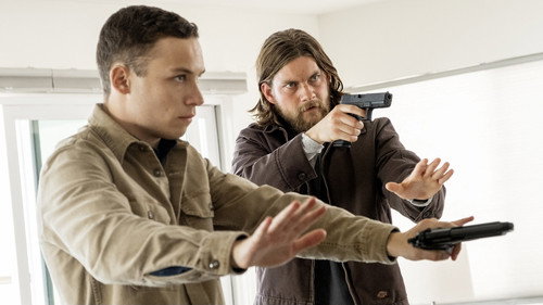 Animal Kingdom - S5E1: Red Handed