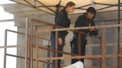 Bones - S9E1: The Secrets in the Proposal