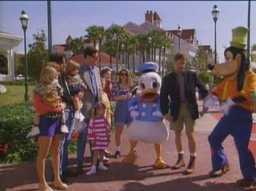 Full House - S6E23: The House Meets the Mouse (1)