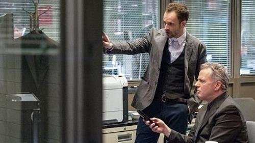 Elementary - S1E18: Déjà Vu All Over Again