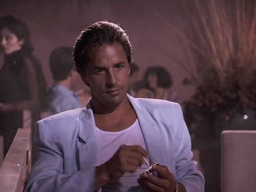 Miami Vice - S2E1: The Prodigal Son