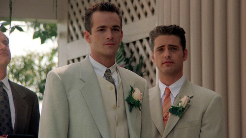 Beverly Hills, 90210 - S6E10: One Wedding and a Funeral