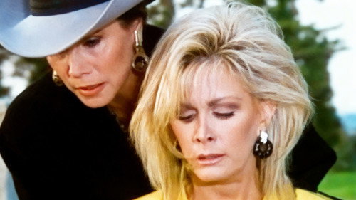 Knots Landing - S10E18: A Grave Misunderstanding