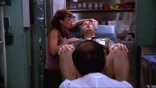 The King of Queens - S2E3: Assaulted Nuts