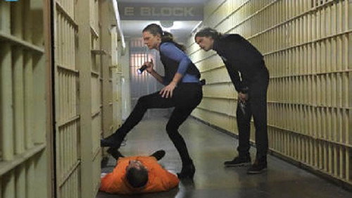 Criminal Minds - S11E22: The Storm