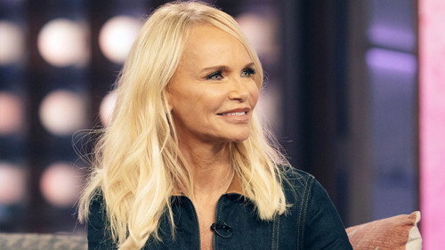 The Kelly Clarkson Show - S6E39: Kristin Chenoweth, Aldis Hodge, Alex Aster
