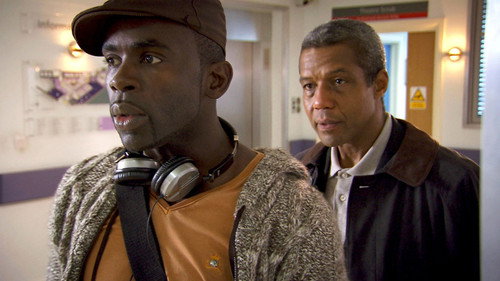 Holby City - S15E16: The Waiting Game