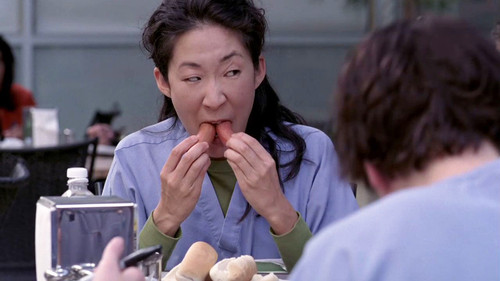 Grey's Anatomy - S2E14: Tell Me Sweet Little Lies