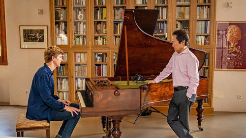 Great Performances - S52E9: Now Hear This “Chopin’s Polish Heart”