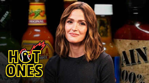 Hot Ones - S28E9: Rose Byrne Feels Crazy While Eating Spicy Wings