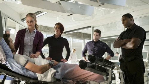 Supergirl - S3E7: Wake Up