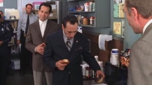 Monk - S3E4: Mr. Monk Gets Fired