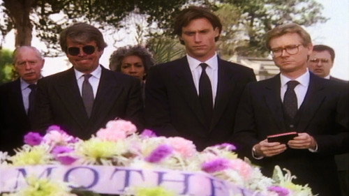 Knots Landing - S8E27: Breakup