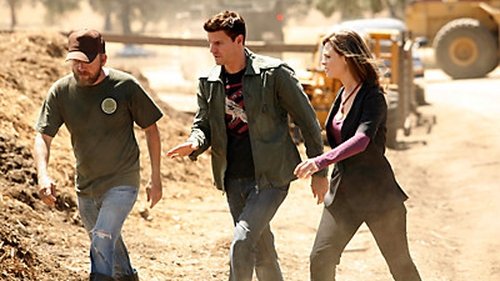 Bones - S3E4: The Secret in the Soil