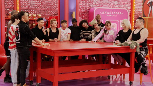 RuPaul's Drag Race - S17E15: Lip Sync Lalaparuza Smackdown