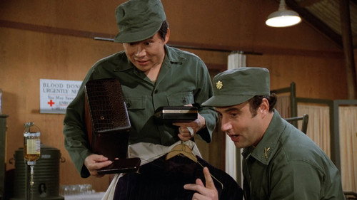 M*A*S*H - S11E3: Foreign Affairs