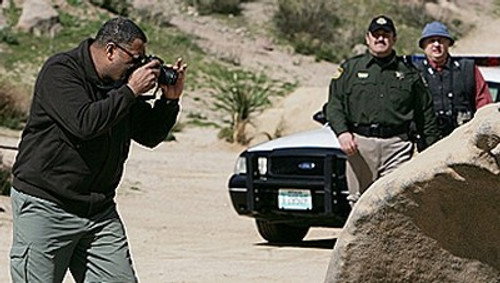 CSI: Crime Scene Investigation - S9E19: The Descent of Man