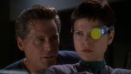Star Trek: Deep Space Nine - S7E13: Field of Fire