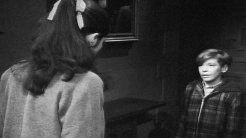 Dark Shadows - S2E49: DS-176