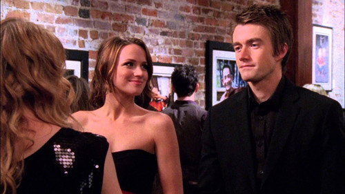 One Tree Hill - S7E19: Every Picture Tells a Story