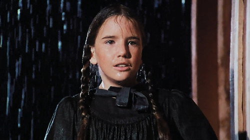 Little House on the Prairie - S3E19: The Music Box