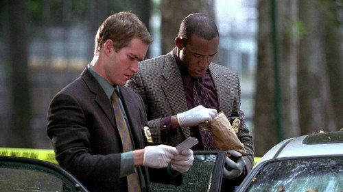 NYPD Blue - S9E4: Hit the Road, Clark