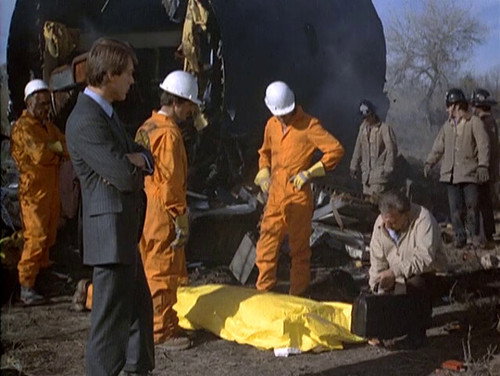 Quincy, M.E. - S4E16: Aftermath