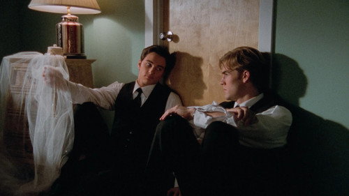 Dawson's Creek - S2E18: A Perfect Wedding