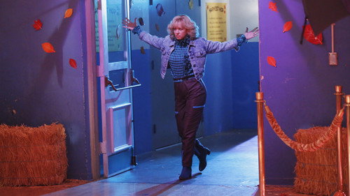 The Goldbergs - S1E14: You Opened the Door