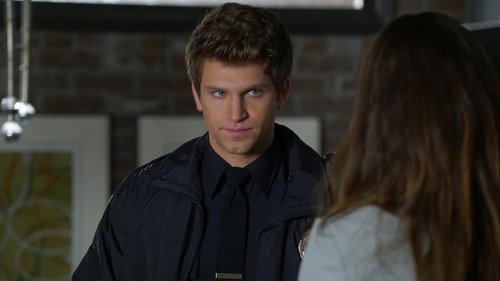 Pretty Little Liars - S7E4: Hit and Run, Run, Run