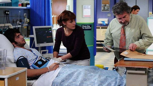 Holby City - S12E9: Now We Are Lonely