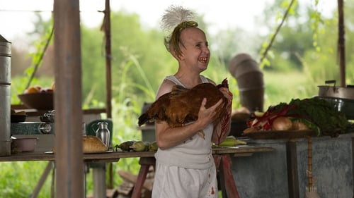 American Horror Story - S4E1: Monsters Among Us