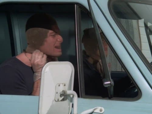Hawaii Five-O - S8E24: A Sentence To Steal