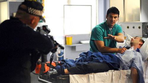 Casualty - S24E13: The Devil You Know