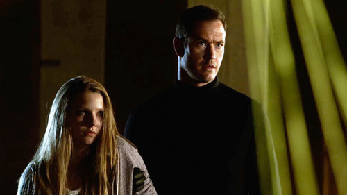 CSI: Crime Scene Investigation - S15E13: The Greater Good