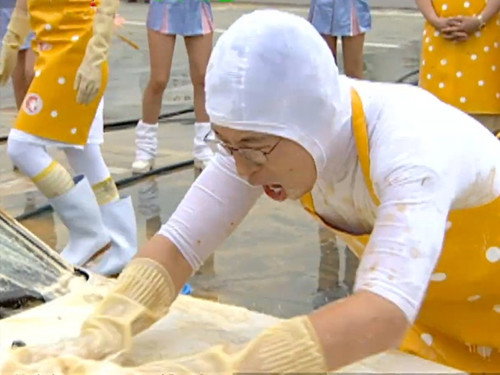 Infinite Challenge - S1E9: Car-Washing Challenge