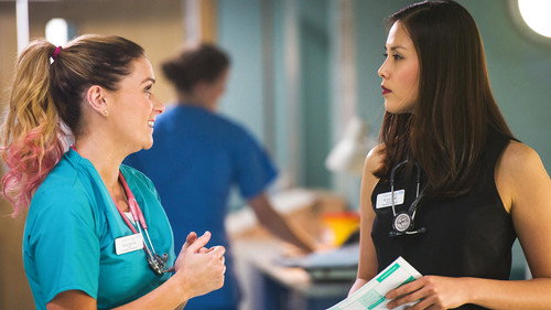 Casualty - S30E4: Cradle to the Grave