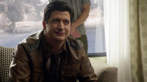 Veronica Mars - S4E4: Heads You Lose
